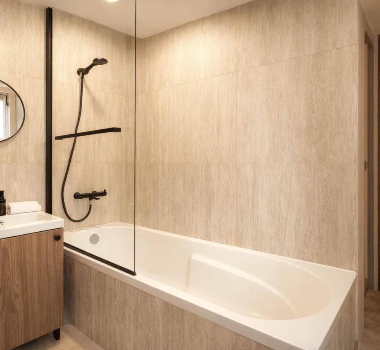 Eiffel Tower Apartment *